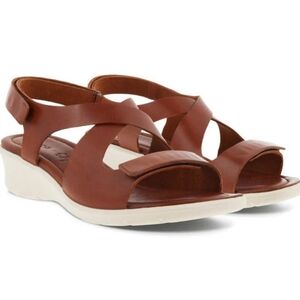 ECCO Women's Felicia Cross Sandal